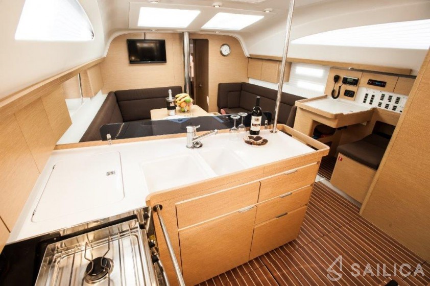 Elan 45 Impression - Yacht Charter Sailica