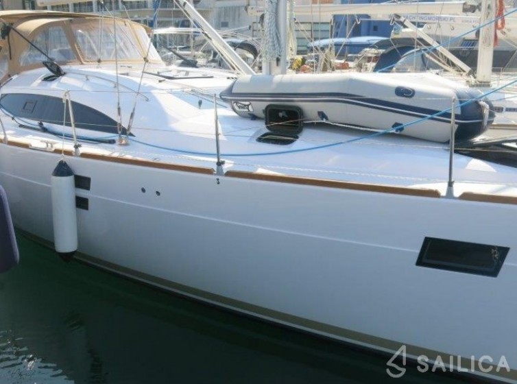Elan 45 Impression - Yacht Charter Sailica