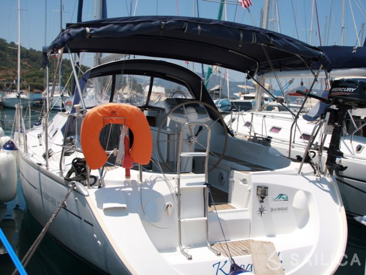 Sun Odyssey 37 - Yacht Charter Sailica