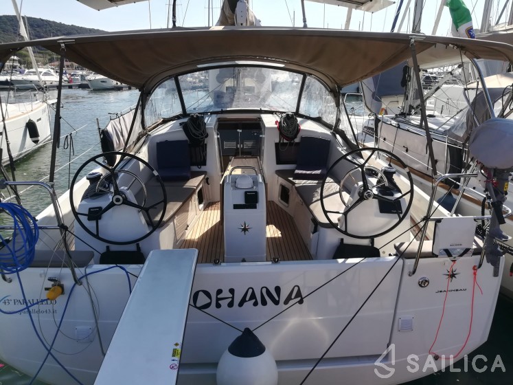Sun Odyssey 410 - Yacht Charter Sailica