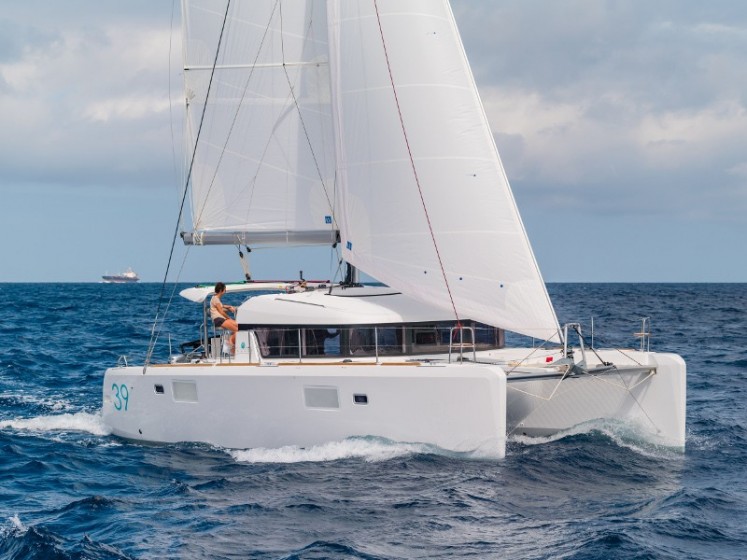 Lagoon 39  - Yacht Charter Sailica