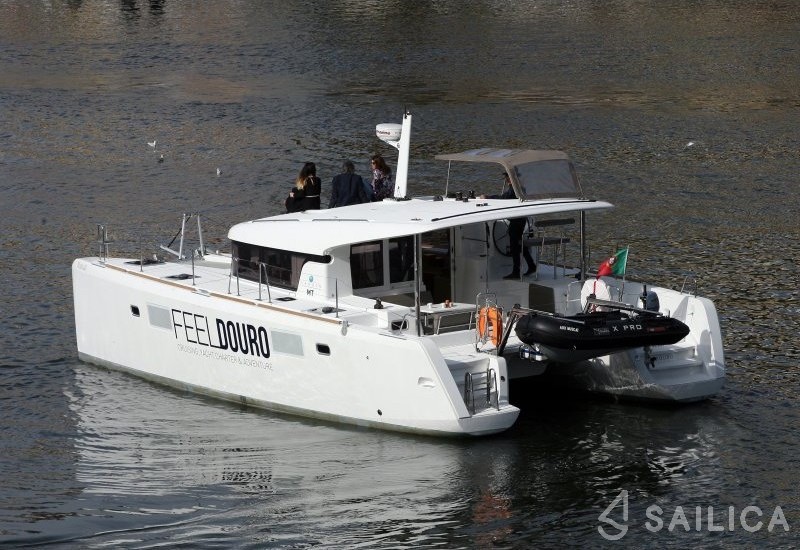 Lagoon 39  - Yacht Charter Sailica