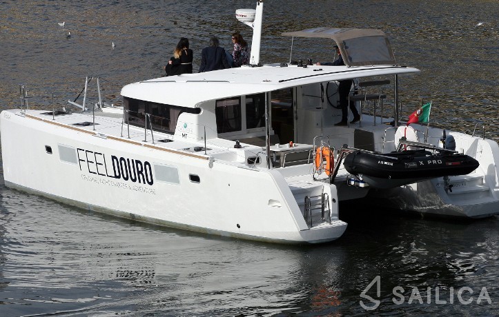 Lagoon 39  - Yacht Charter Sailica