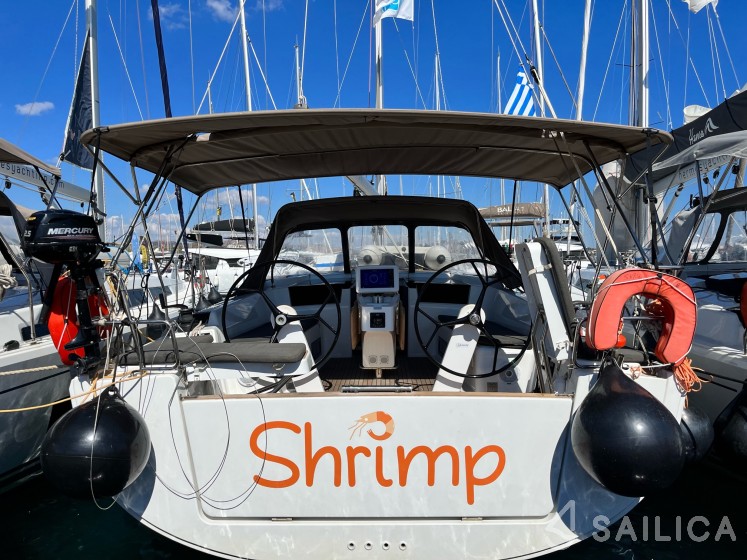 Hanse 418 - Yacht Charter Sailica