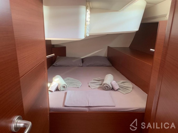Hanse 508 - Yacht Charter Sailica