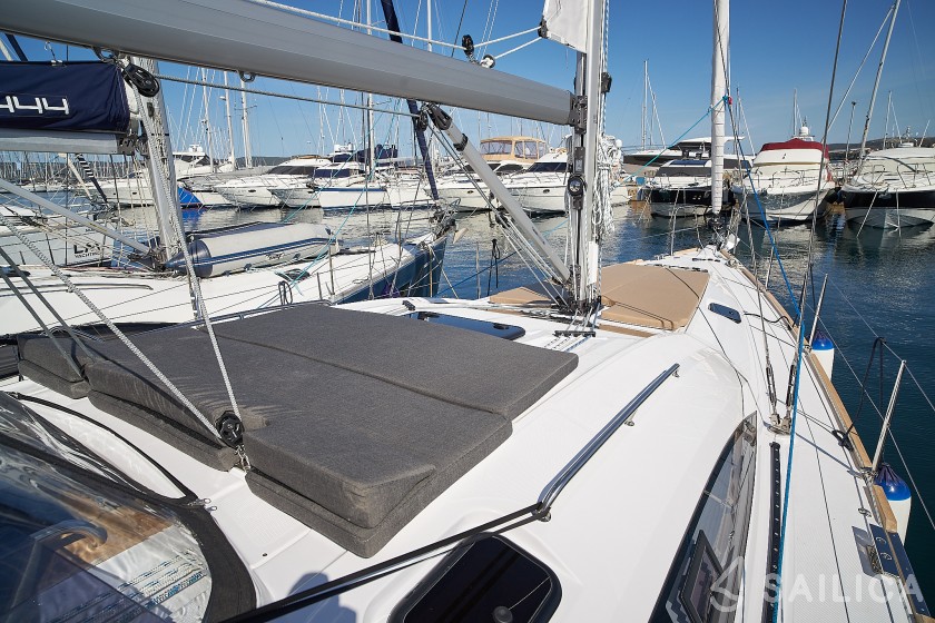 Elan Impression 45.1 - Yacht Charter Sailica
