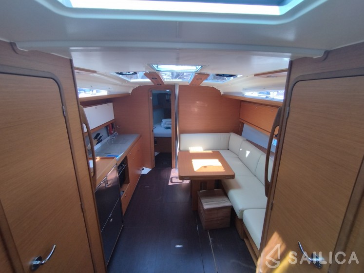 Dufour 390 - Yacht Charter Sailica