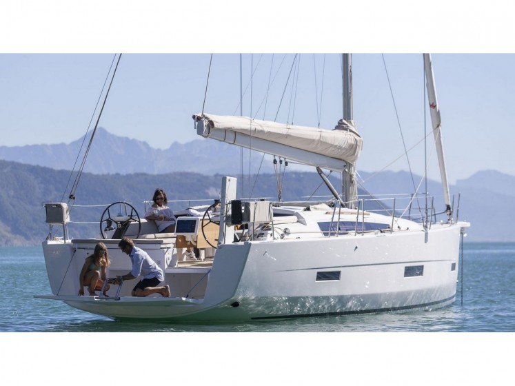 Dufour 430 - Yacht Charter Sailica