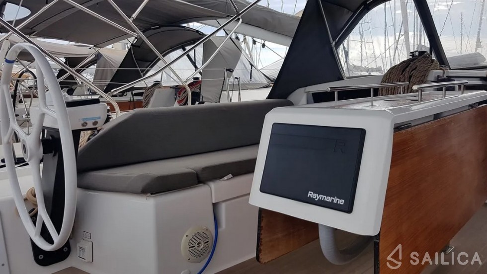 Dufour 430 - Yacht Charter Sailica