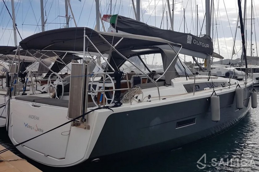 Dufour 430 - Yacht Charter Sailica