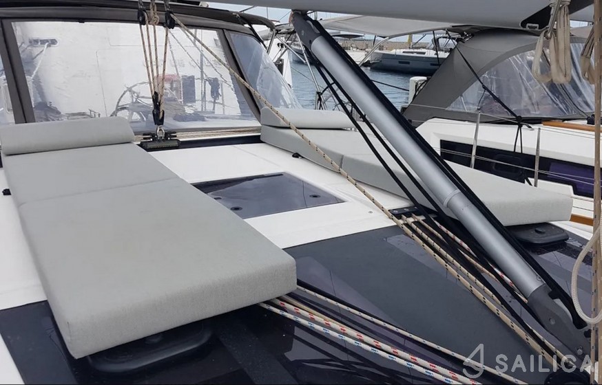 Dufour 430 - Yacht Charter Sailica