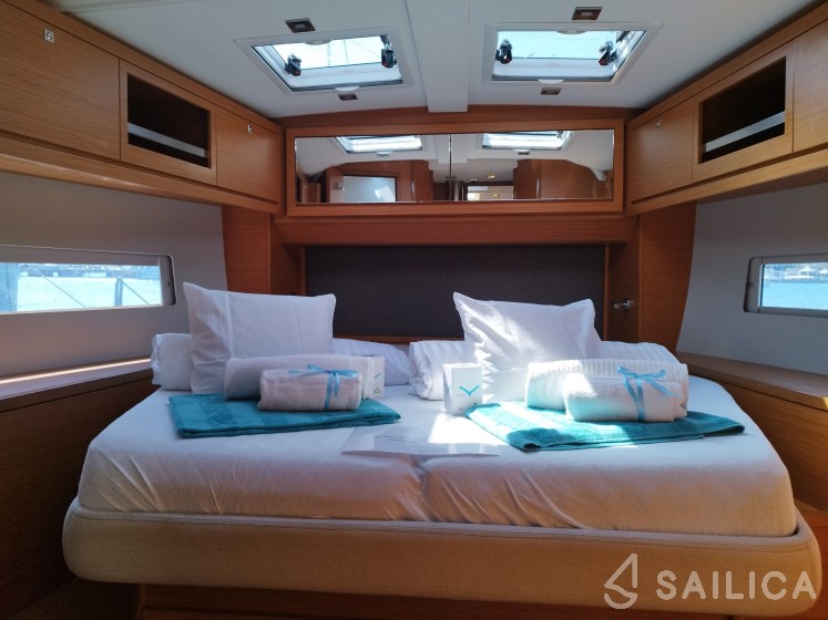 Dufour 470 - Yacht Charter Sailica