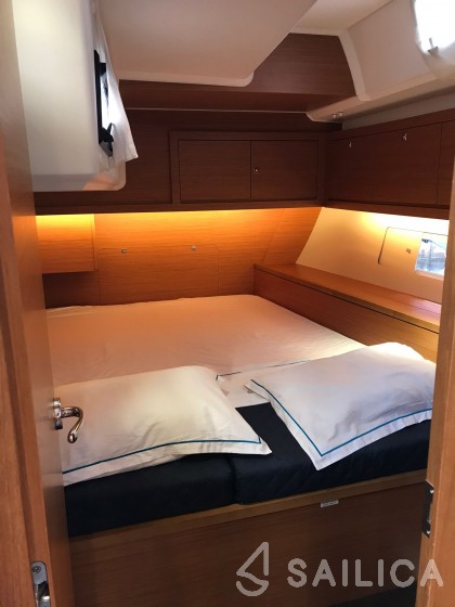 Dufour 470 - Yacht Charter Sailica