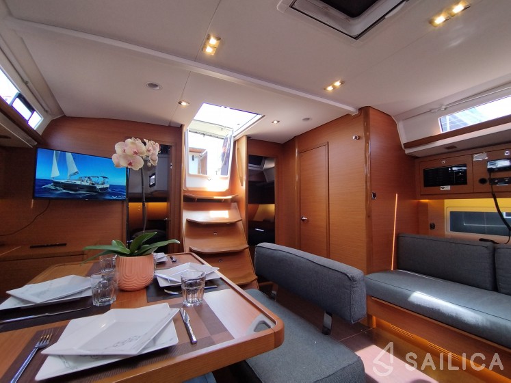 Dufour 470 - Yacht Charter Sailica