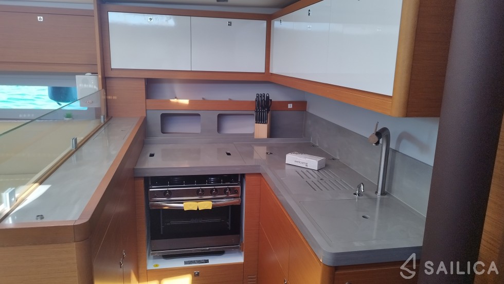 Dufour 530 - Yacht Charter Sailica