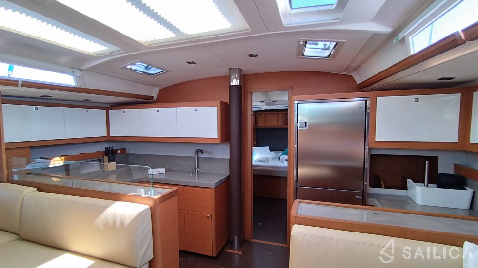 Dufour 530 - Yacht Charter Sailica