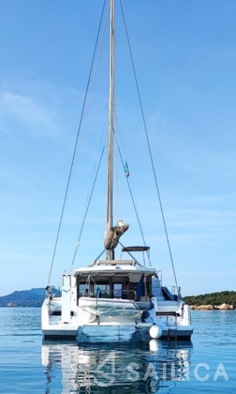 Bali 4.2 - Yacht Charter Sailica
