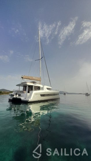 Bali 4.4 - Yacht Charter Sailica