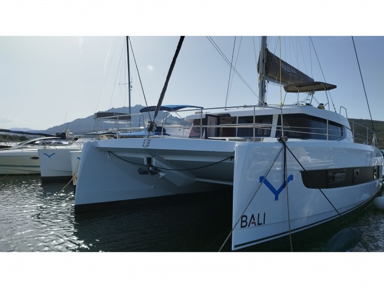 Bali 4.4 - Yacht Charter Sailica