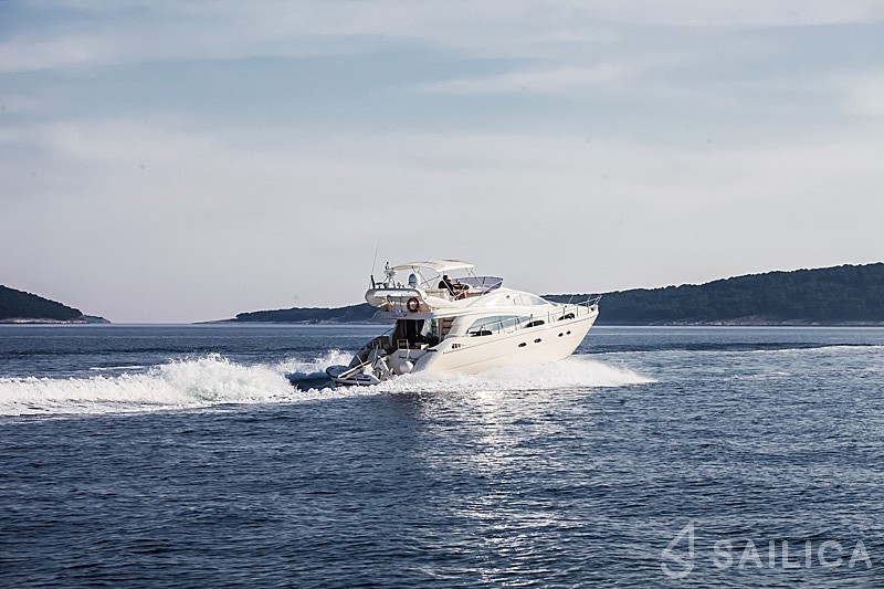 Aicon 56 - Yacht Charter Sailica