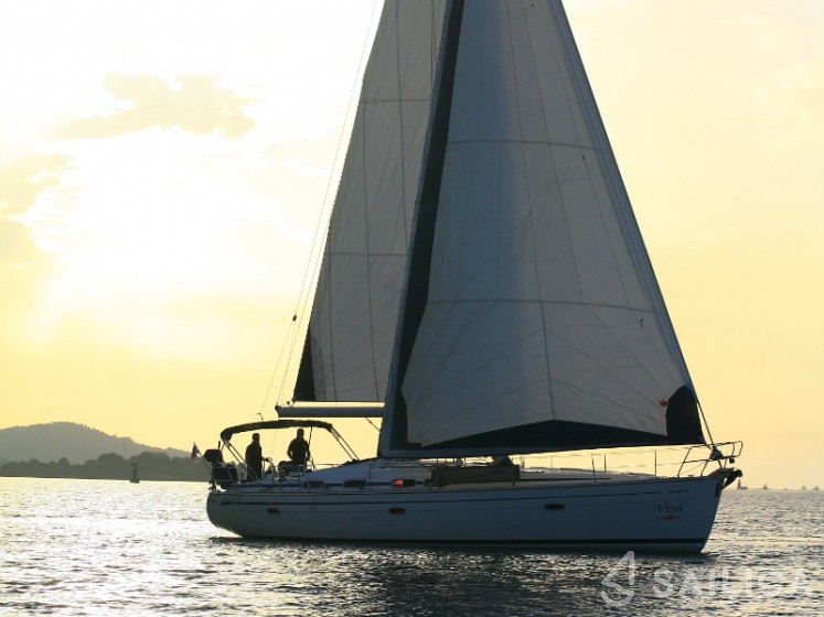 Bavaria 46 Cruiser - Yacht Charter Sailica