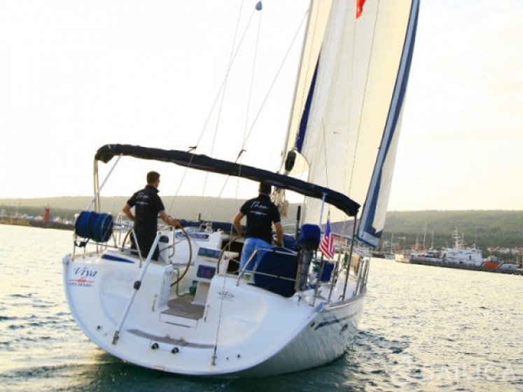 Bavaria 46 Cruiser - Yacht Charter Sailica