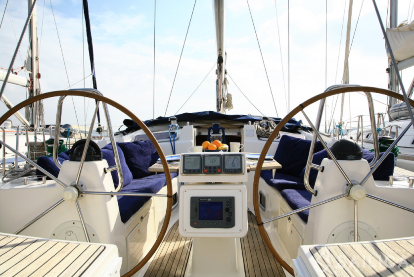 Bavaria 46 Cruiser - Yacht Charter Sailica