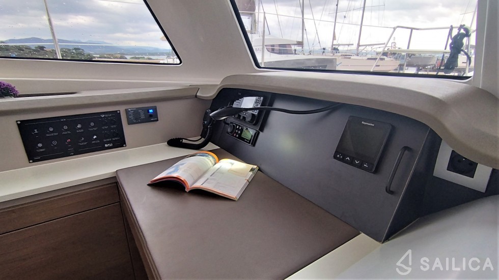 Bali Catspace - Yacht Charter Sailica