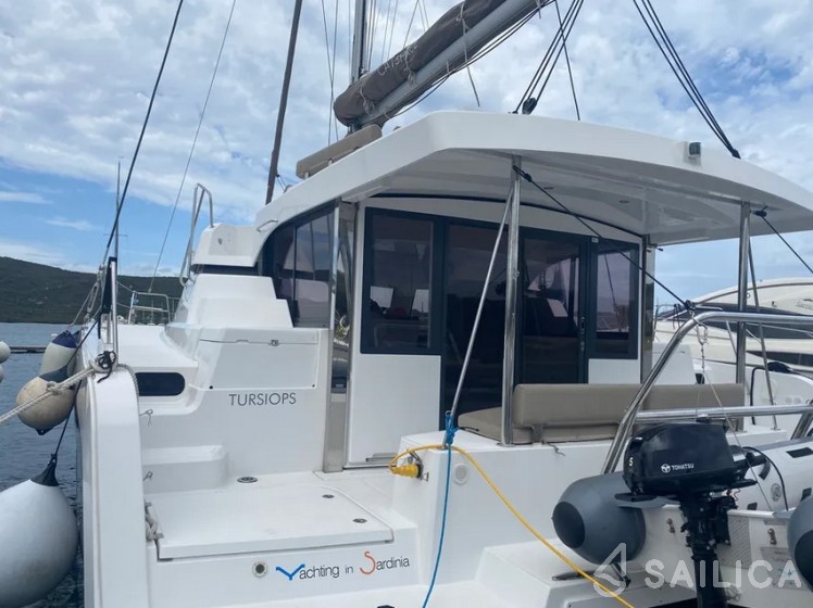 Bali Catspace - Yacht Charter Sailica