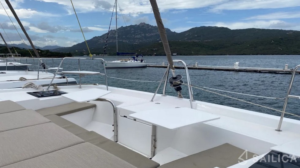 Bali Catspace - Yacht Charter Sailica