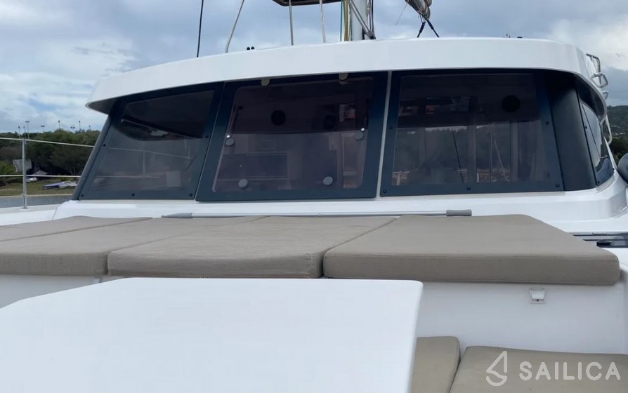 Bali Catspace - Yacht Charter Sailica