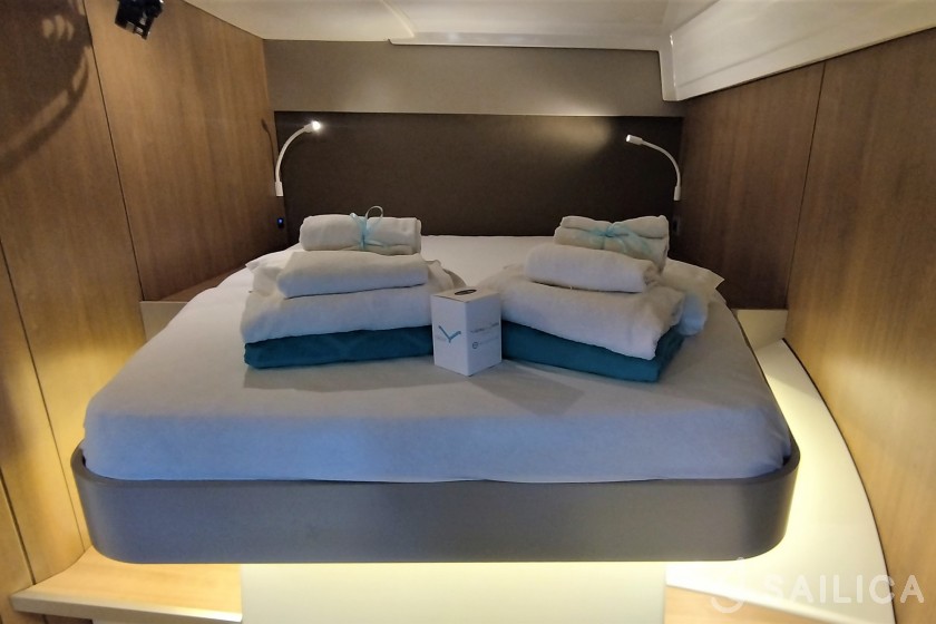 Bali Catspace - Yacht Charter Sailica