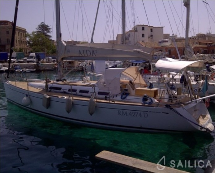 Grand Soleil 45 - Yacht Charter Sailica