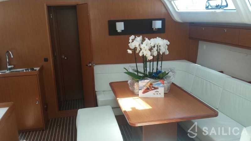 Bavaria 51 Cruiser - Yacht Charter Sailica
