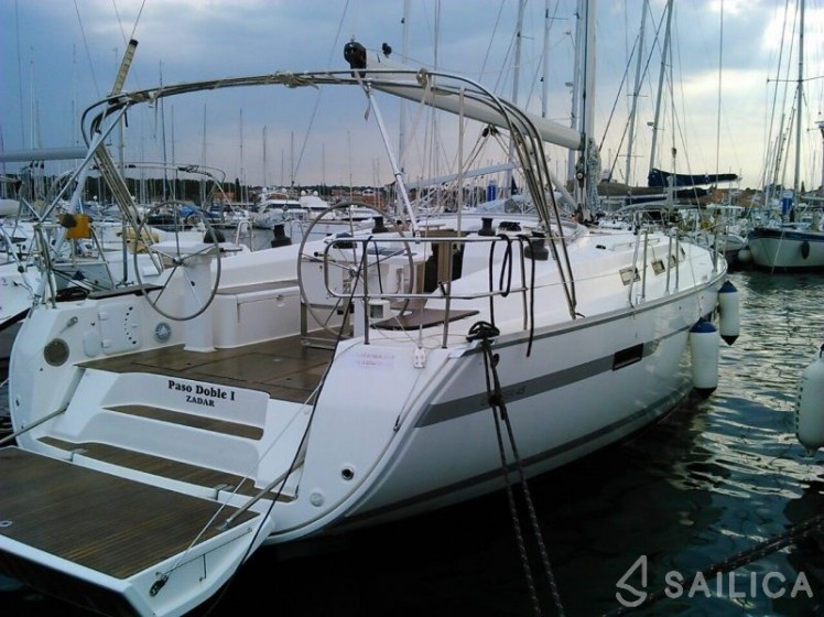 Bavaria 45 Cruiser - Yacht Charter Sailica