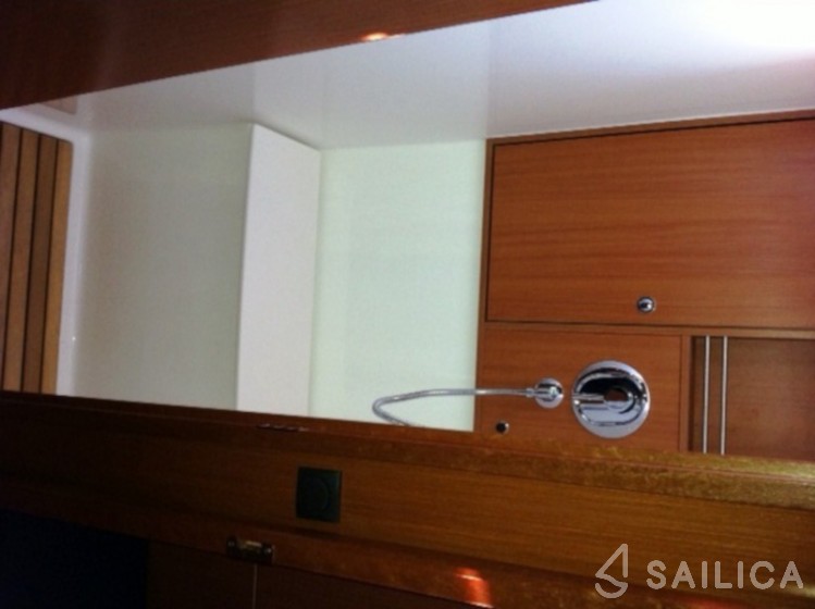 Bavaria 45 Cruiser - Yacht Charter Sailica