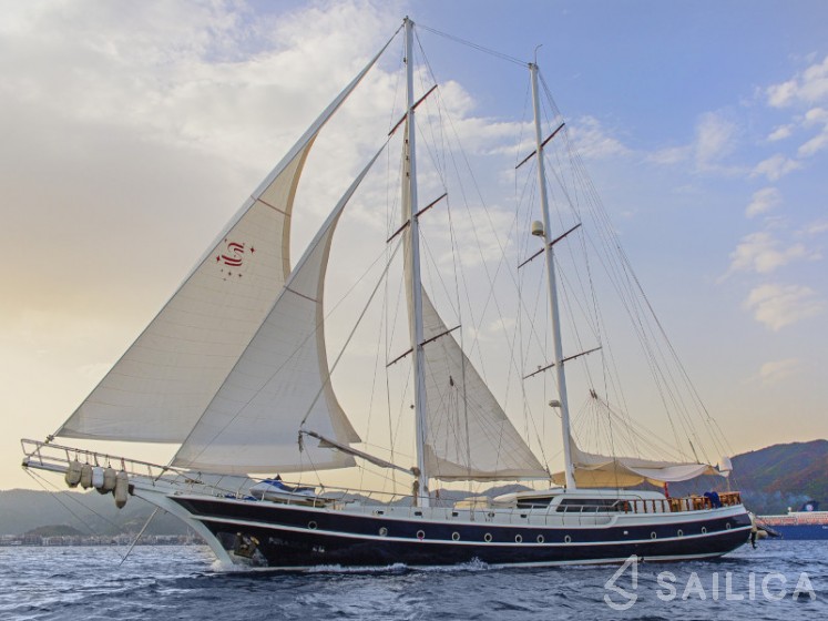 Gulet - Yacht Charter Sailica