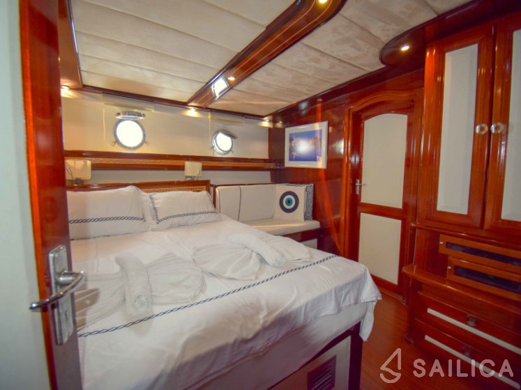 Gulet - Yacht Charter Sailica
