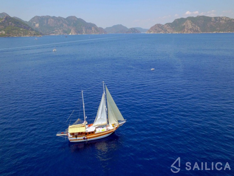 Gulet - Yacht Charter Sailica