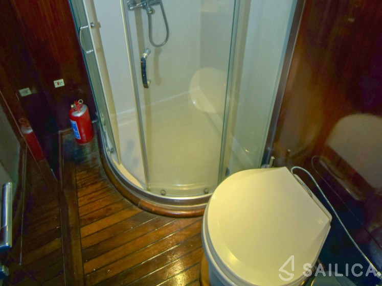 Gulet - Yacht Charter Sailica