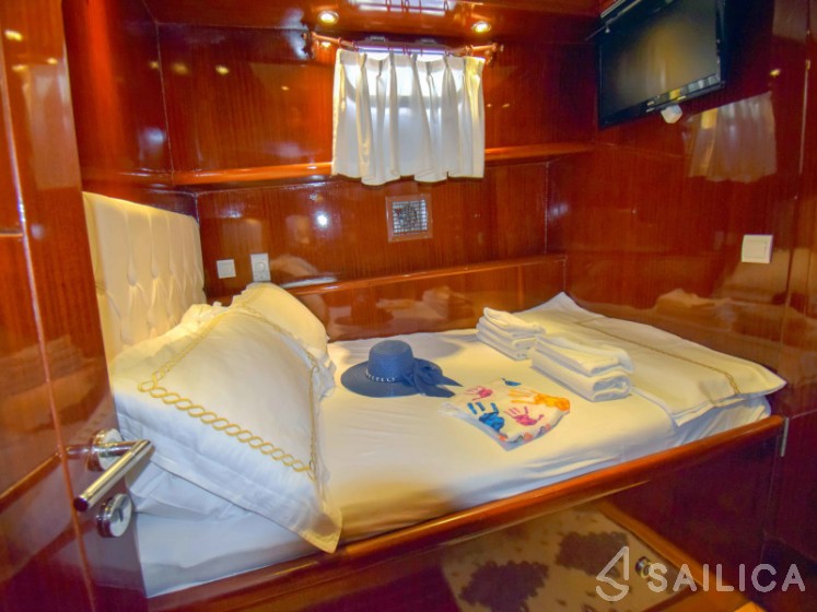 Gulet - Yacht Charter Sailica