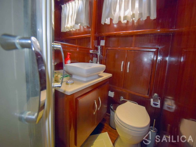 Gulet - Yacht Charter Sailica