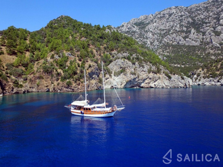 Gulet - Yacht Charter Sailica