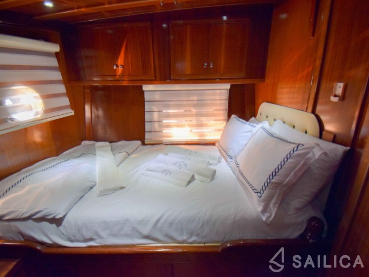 Gulet - Yacht Charter Sailica