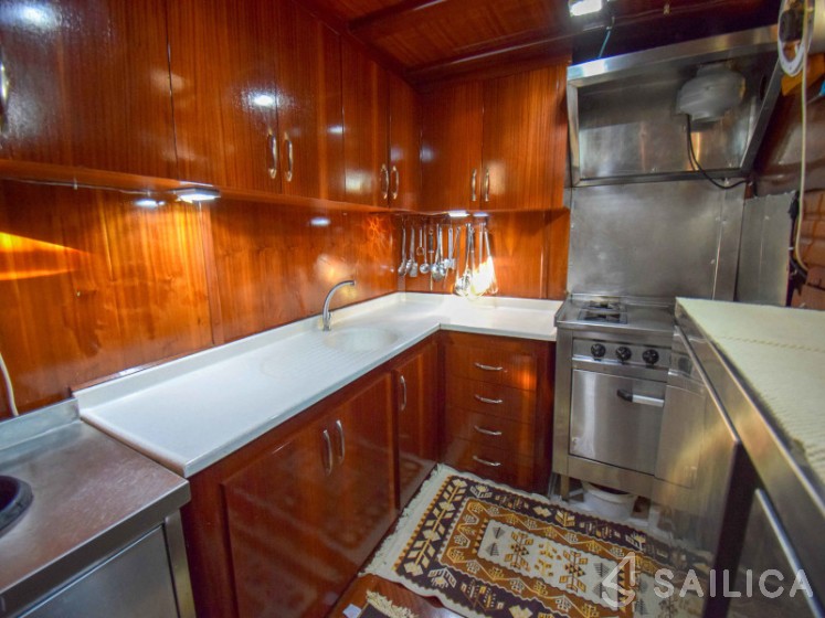 Gulet - Yacht Charter Sailica
