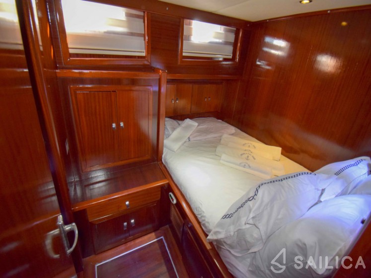 Gulet - Yacht Charter Sailica