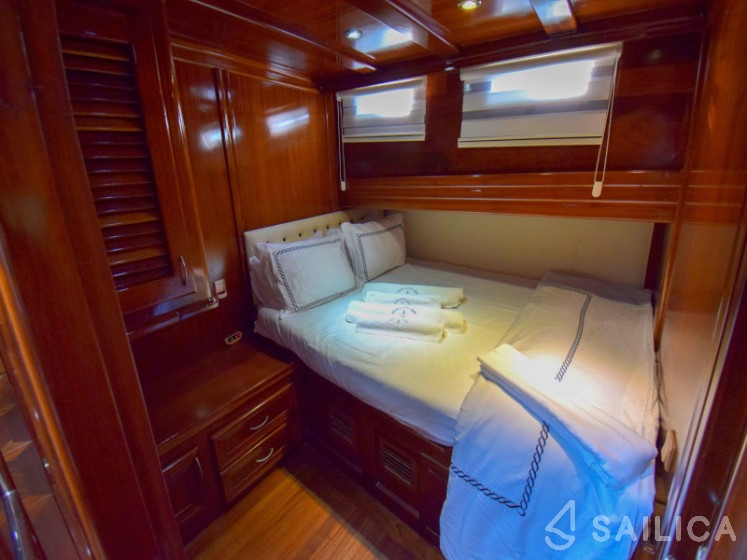 Gulet - Yacht Charter Sailica