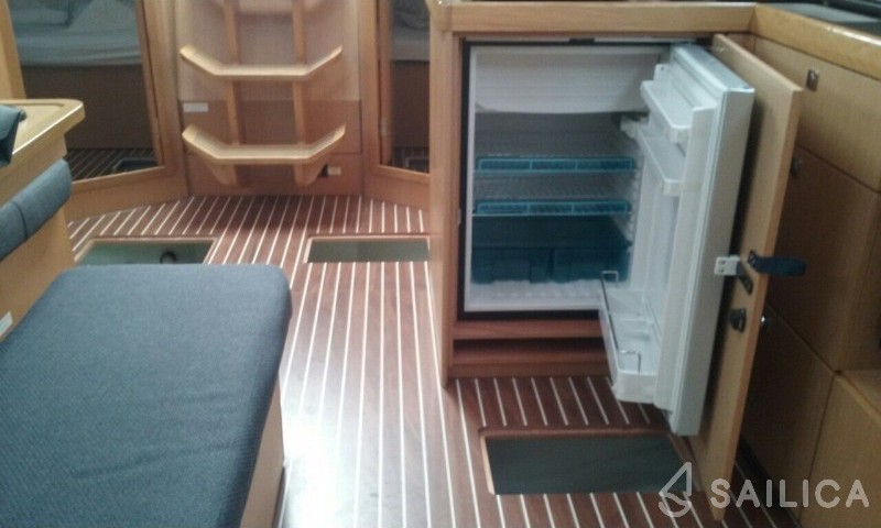 Bavaria 46 Cruiser - Yacht Charter Sailica