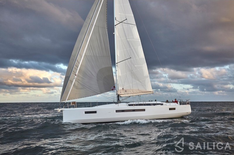 Sun Odyssey 490 - Yacht Charter Sailica