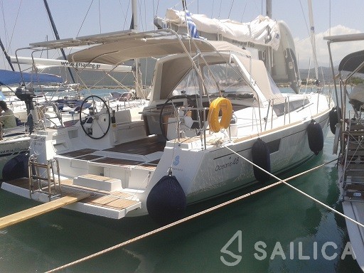 Oceanis 48 - Yacht Charter Sailica